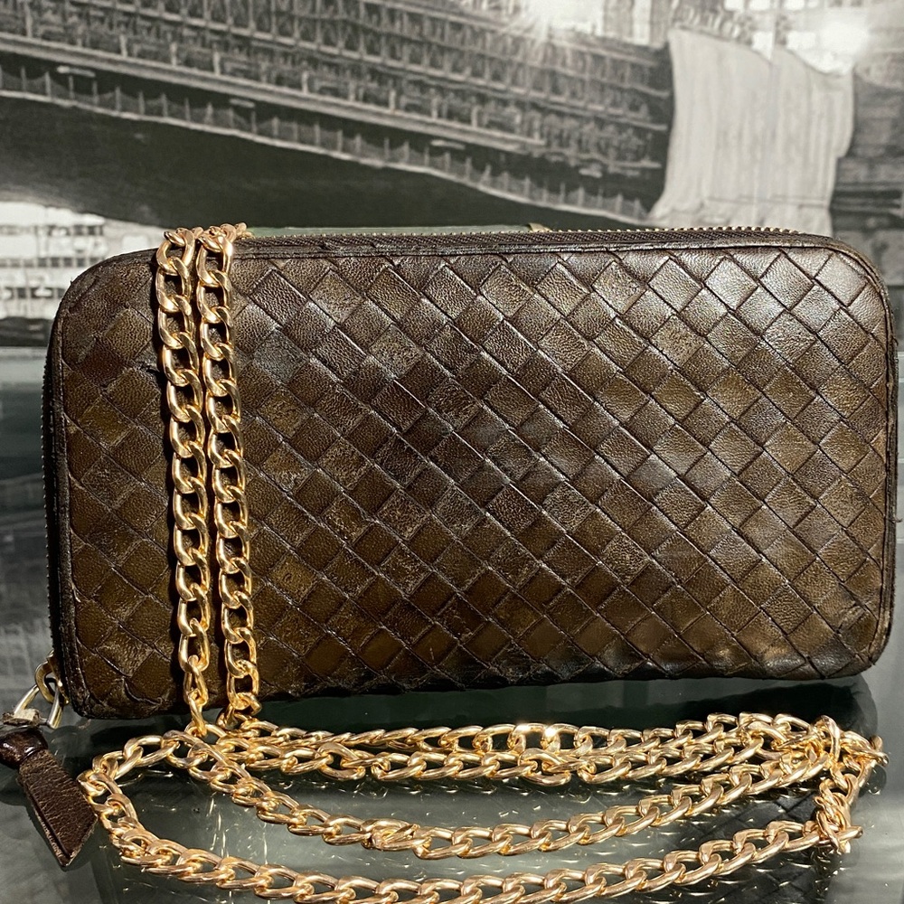 Authentic BOTTEGA VENETA Long Zippy Wallet